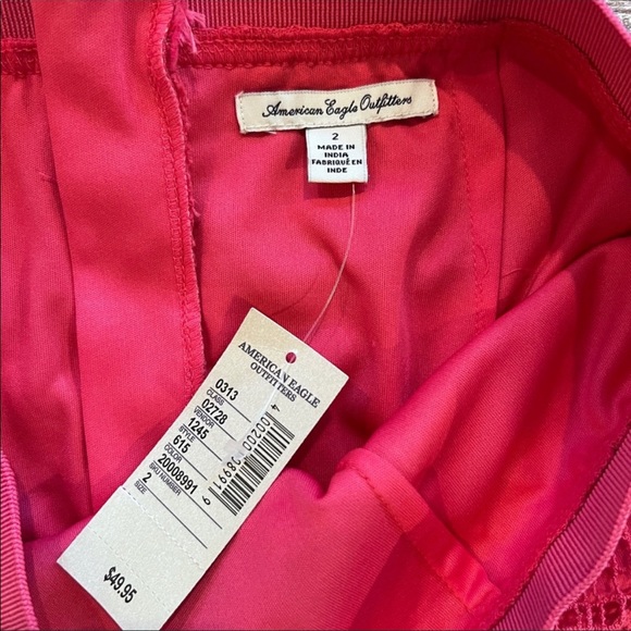 American Eagle crocheted lace skirt - Picture 2 of 3